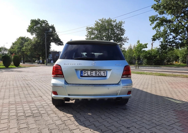 Mercedes-Benz GLK cena 42000 przebieg: 230000, rok produkcji 2009 z Pabianice małe 154